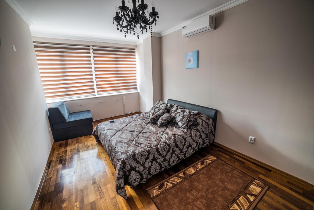 Suites Donna Бихач Экстерьер фото